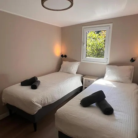 Chalet Luxury Retreat Veluwe - Garden, Ac, Bathtub