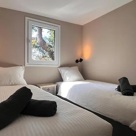 Luxury Retreat Veluwe - Garden, Ac, Bathtub Putten