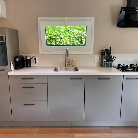 Luxury Retreat Veluwe - Garden, Ac, Bathtub Chalet Putten