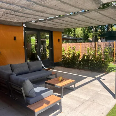 Luxury Retreat Veluwe - Garden, Ac, Bathtub Chalet