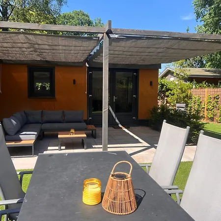 Luxury Retreat Veluwe - Garden, Ac, Bathtub Putten